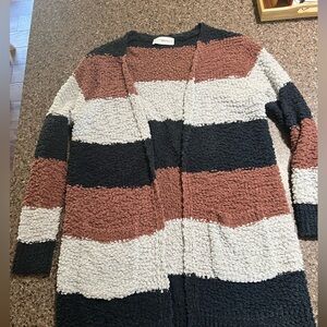 Women’s long length cardigan - size small